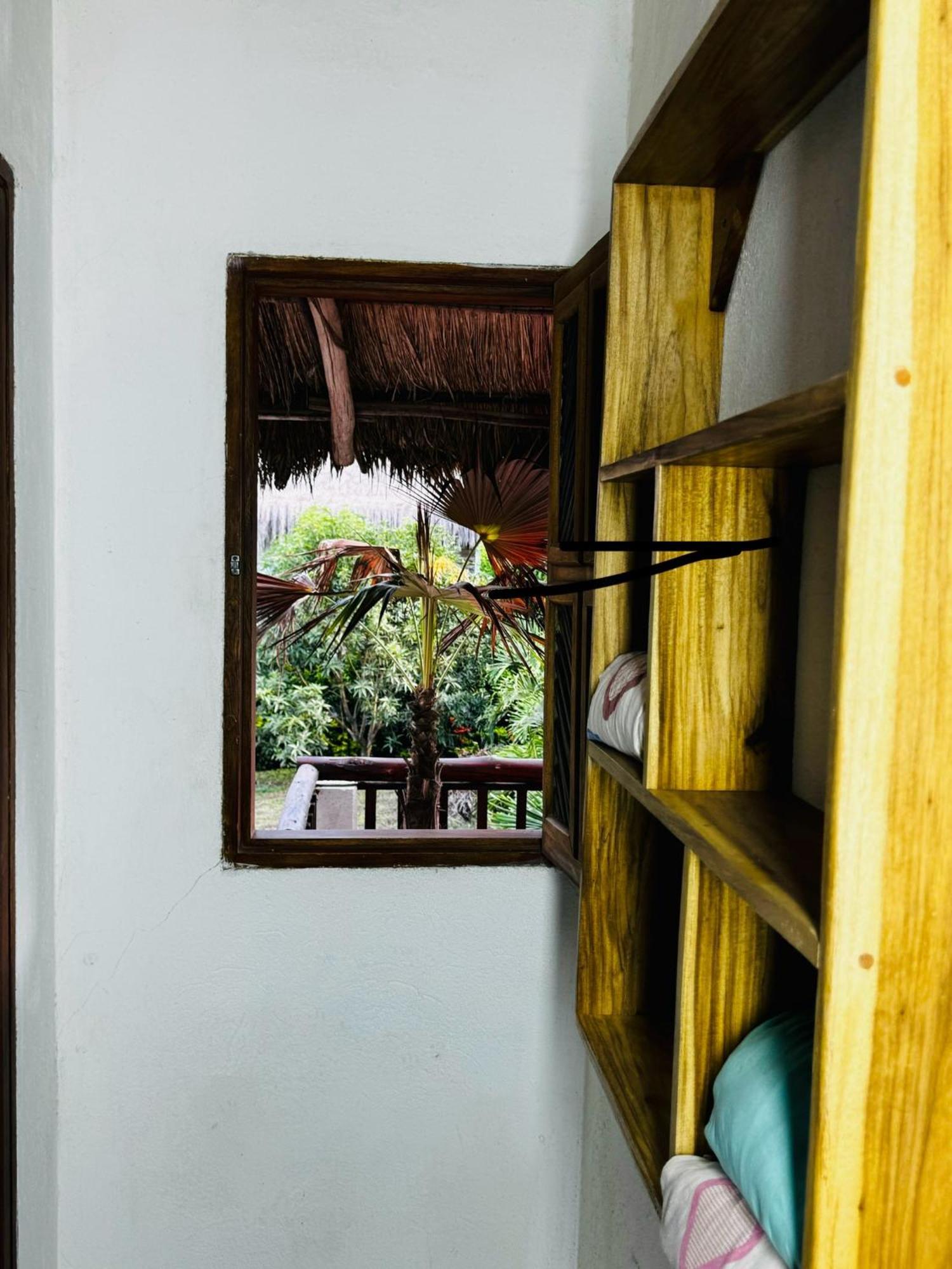 Hostal Nibuni Palomino Exterior foto